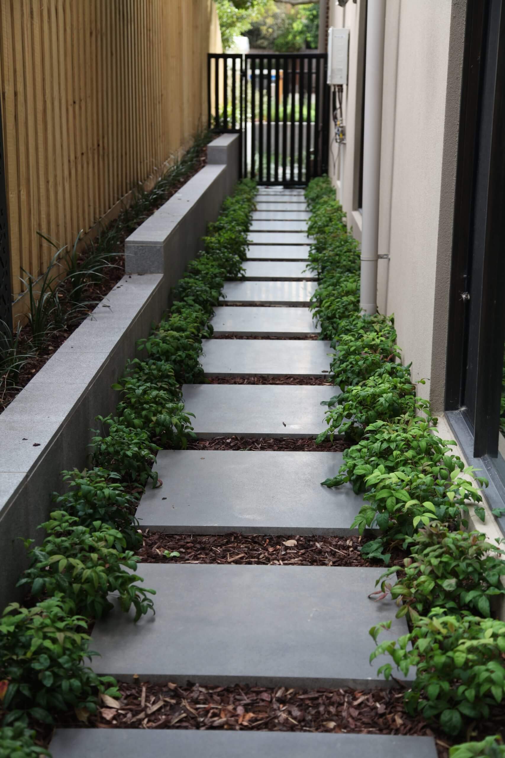 garden landscaping (1)