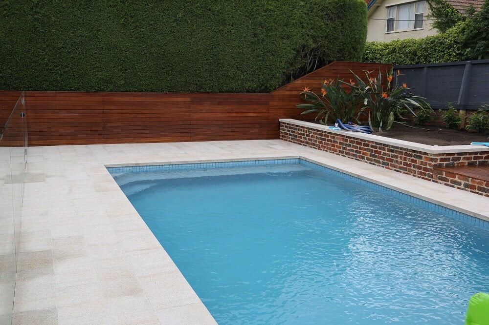 bayside gc pool min min